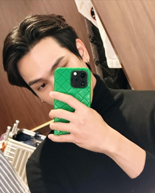 Photo by @treporapat on February 27, 2024. May be a selfie of 1 person, hair, turtleneck, mirror and