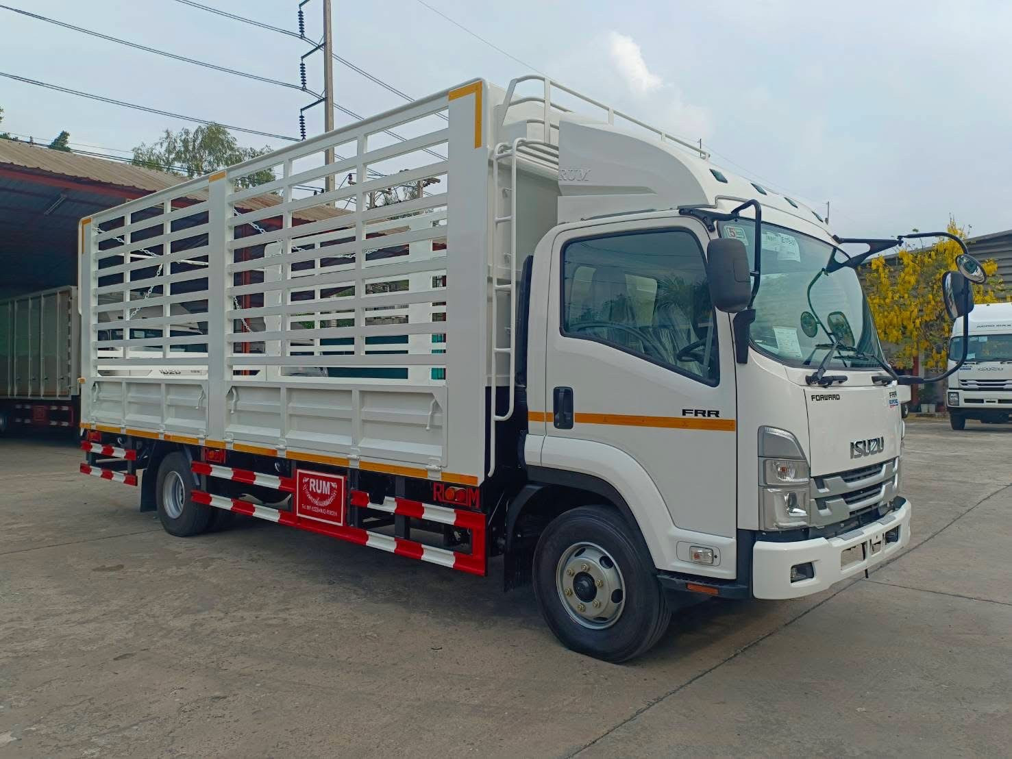ISUZU FRR ใหม่ Euro 5 พร้อมกระบะคอกเหล็ก
