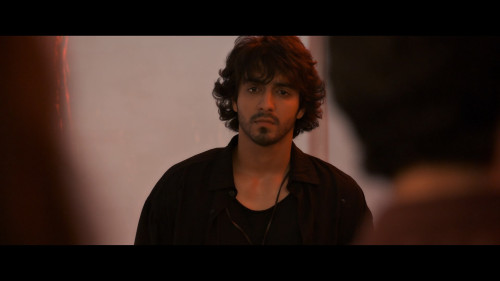 Saiyaara.2025.1080p.NF.WEB-DL.DDP5.1.H264Argon.mkv_snapshot_01.47.46.646.jpg