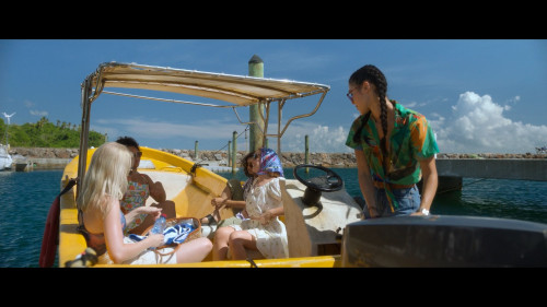 Something.in.the.Water.2024.1080p.NF.WEB-DL.DDP5.1.H.264--1.mkv_snapshot_00.15.58.787.jpg