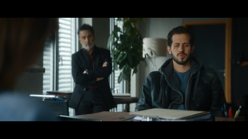 Squad.36.2025.1080p.NF.WEB-DL.DDP5.1.H264Argon-.mkv_snapshot_01.05.50.749.jpg