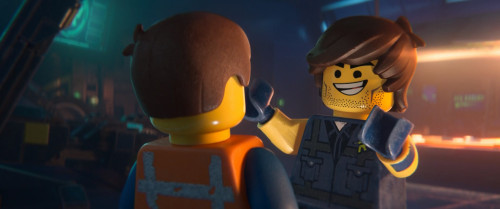 The.LEGO.Movie.2.The.Second.Part.2019.1080p.iT.WEB-DL.DDP5.1.H264Argon-.mkv_snapshot_00.34.34.879.jpg