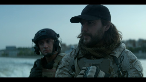 The.Terminal.List.Dark.Wolf.S01E01.1080p.AMZN.WEB-DL.DDP5.1.H265.mkv_snapshot_00.03.26.436.jpg