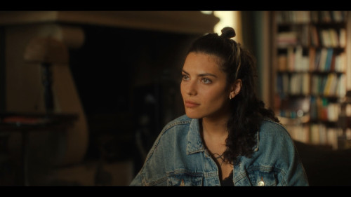 Under.a.Dark.Sun.S01E01.1080p.NF.WEB-DL.DDP5.1.H264.mkv_snapshot_03.54.837.jpg