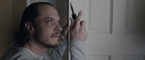 Within.2016.1080p.iT.WEB-DL.DDP5.1.H264Argon.mkv_snapshot_00.21.18.028.jpg