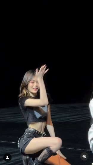 a0eb5e40 657c 4545 93d5 8de84f233501