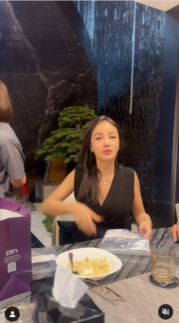 d5534922 7c67 4aaa 97cc f4c9146464d9