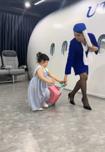 f64c79ec 2f3f 4567 9a6f 93b898398b0b