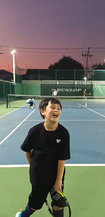 gal 9770262 20250326094853 a77793e