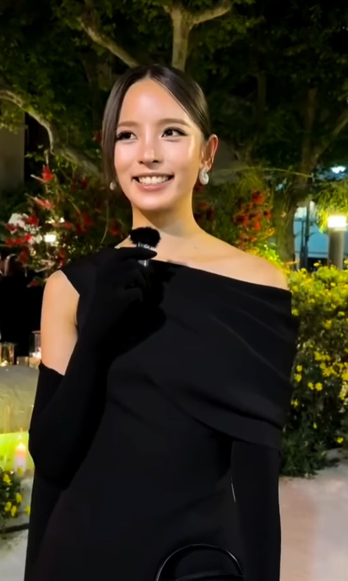 gal 9789654 20250515063116 deafb3a