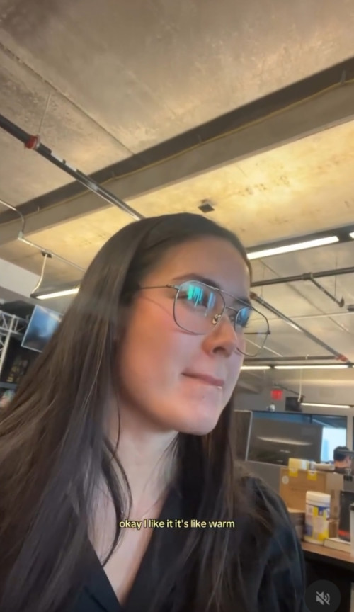 gal 9815334 20250714043030 a8f203a