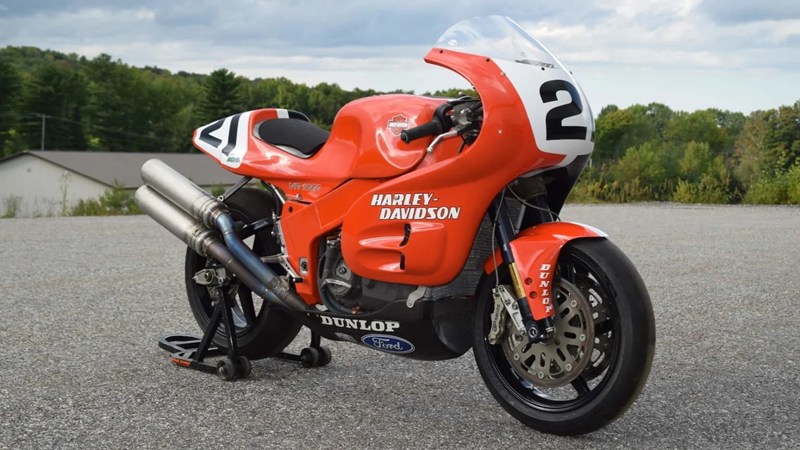 harley davidson vr1000 history 002