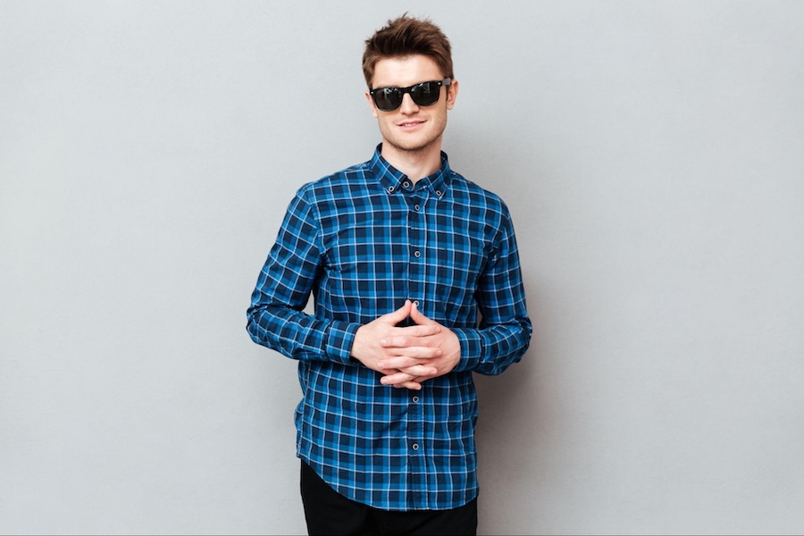 เสื้อเชิ้ตผู้ชาย