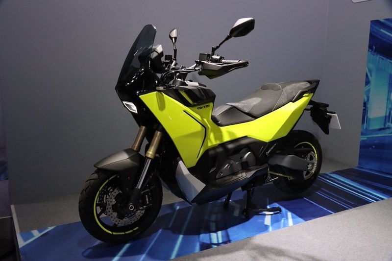 kymco cv r5 003