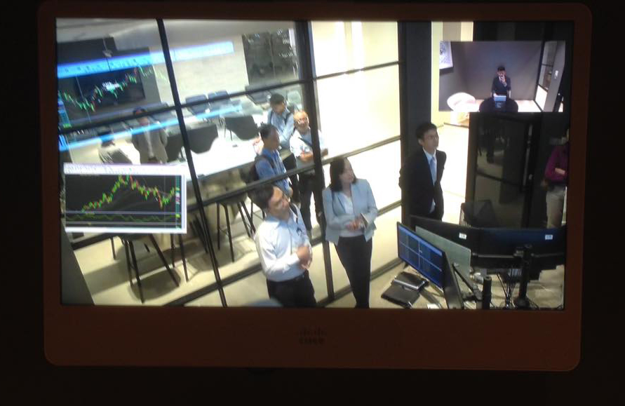 การประชุมและนำเสนอผลงาน