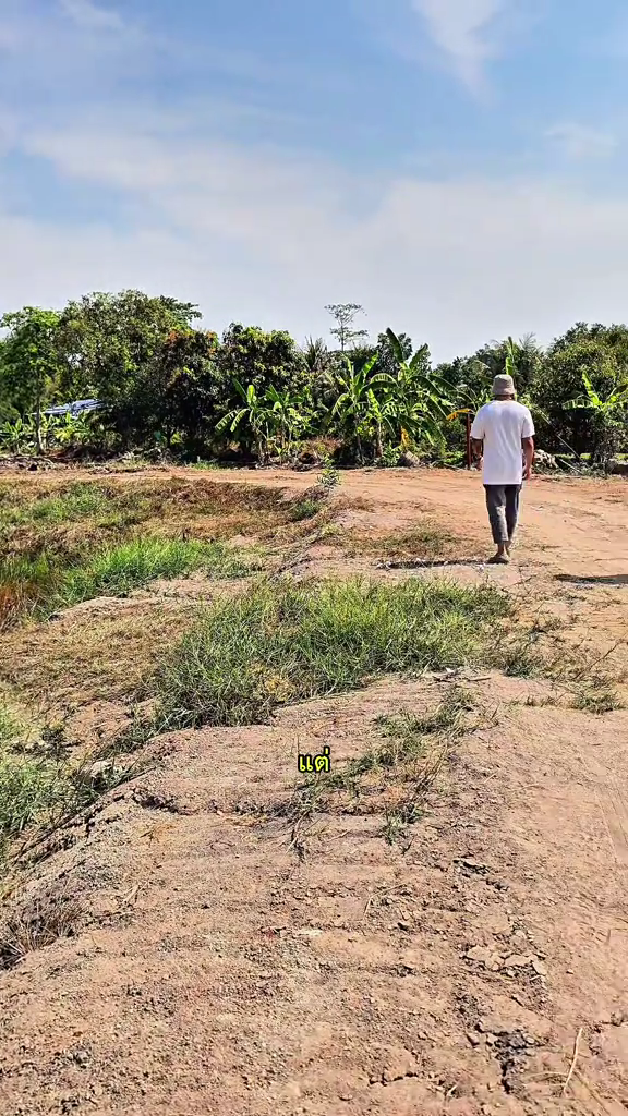 snaptik 7506360017528950037 mp4 000033633