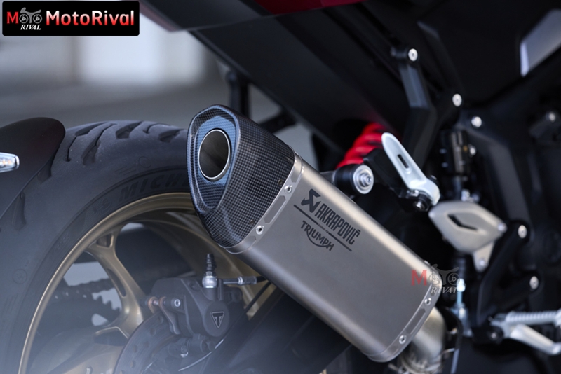 triumph trident 800 010